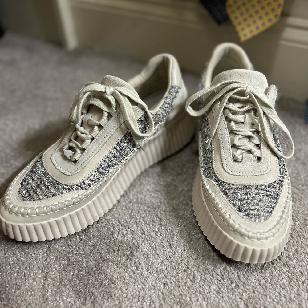 Dolce Vita Sneakers